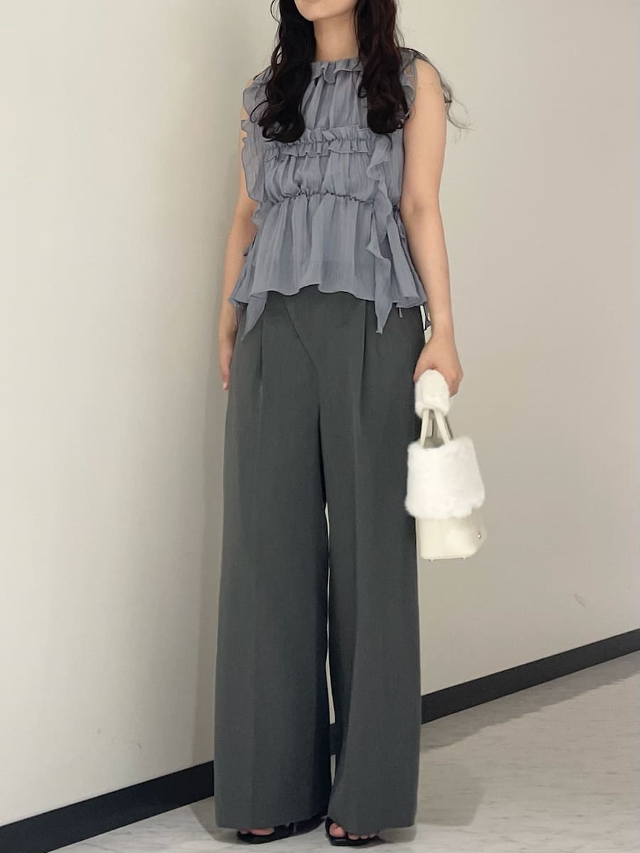 LILYBROWN 新作 フリルシャーリングブラウス　ピンク フリルシャーリングブラウス(シャツ・ブラウス)｜トップス｜LILY BROWN