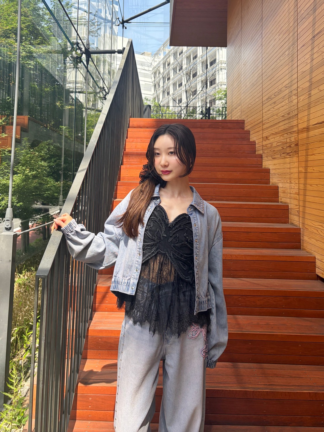LILY BROWN×ANNA SUI】バタフライレースデニムビスチェトップス