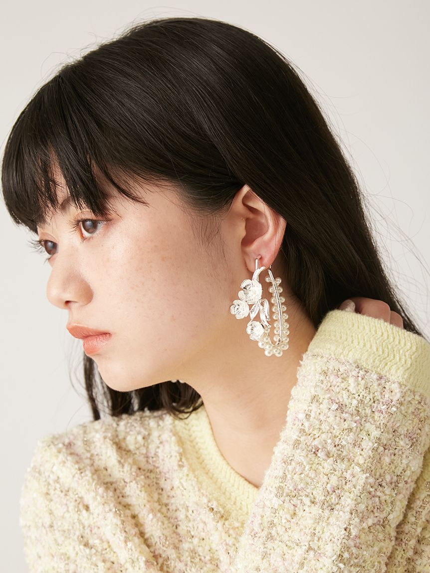 LILY BROWN×MARY QUANT】デイジーモチーフカラーピアス(ピアス