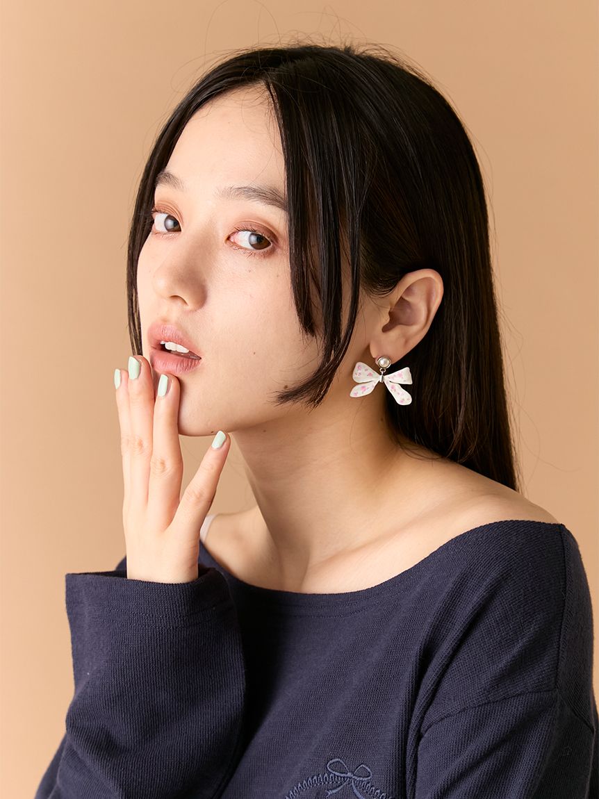 バリエーションフラワープリントピアス(雑貨)｜ファッション雑貨｜LILY