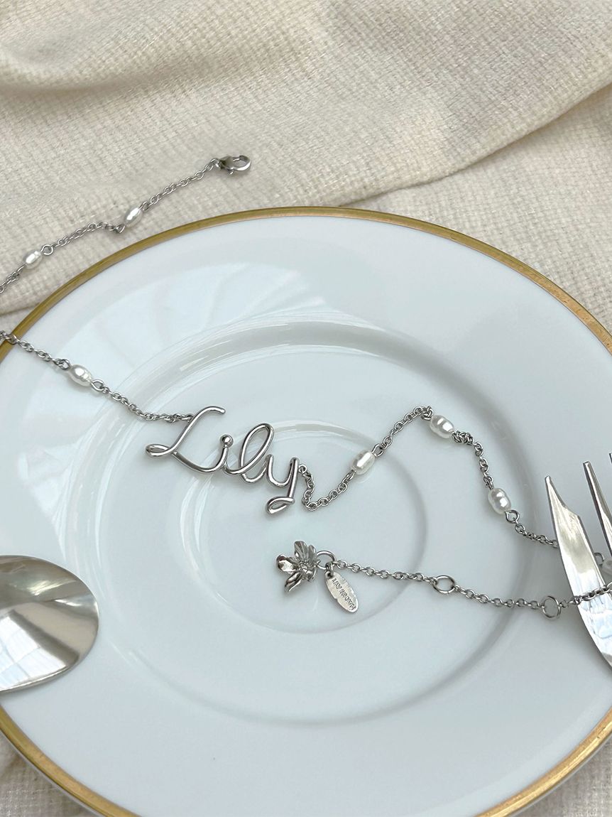 Lilyモチーフネックレス(雑貨)｜ファッション雑貨｜LILY BROWN（リリー