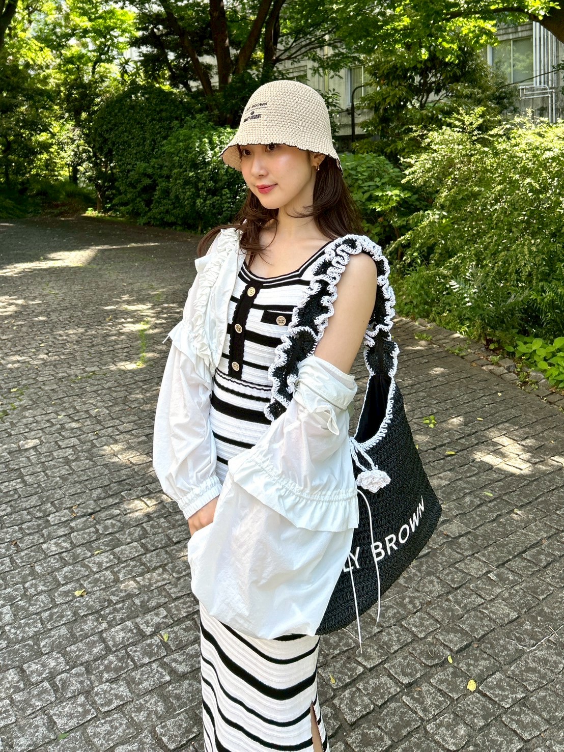 LILY BROWN×MARY QUANT】ペーパーラウンドフリルバッグ(バッグ