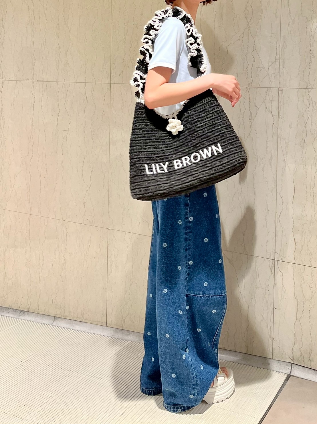 LILY BROWN×MARY QUANT】ペーパーラウンドフリルバッグ(バッグ