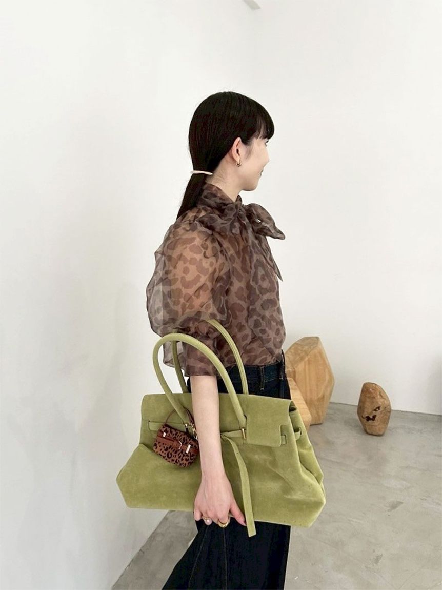 ベルテッドラージショルダーバッグ(ショルダーバッグ)｜バッグ｜LILY