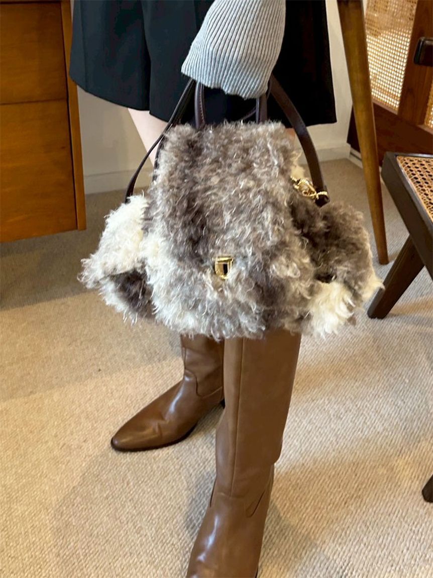 2wayエコファーバックパック(バッグ)｜LILY BROWN（リリーブラウン）の