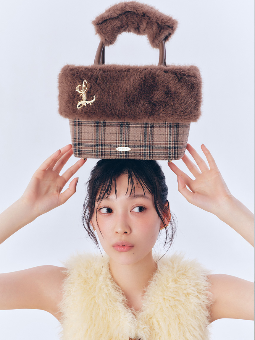 オフィシャル・MASHアプリ限定】エコファーコンビマルチウェイトート