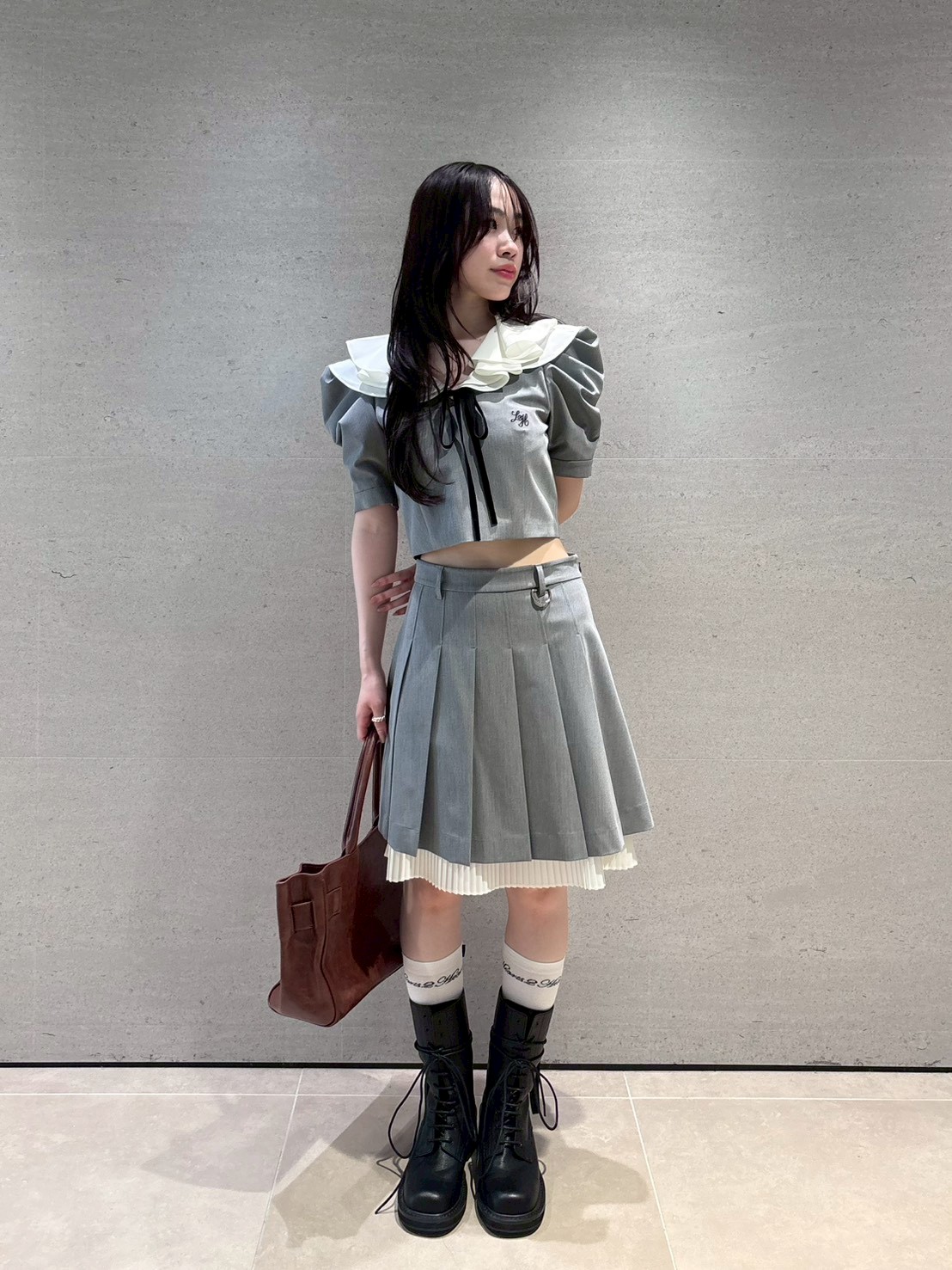 LILY BROWN×Hearts2Hearts】リボンロゴハイソックス(レッグウェア