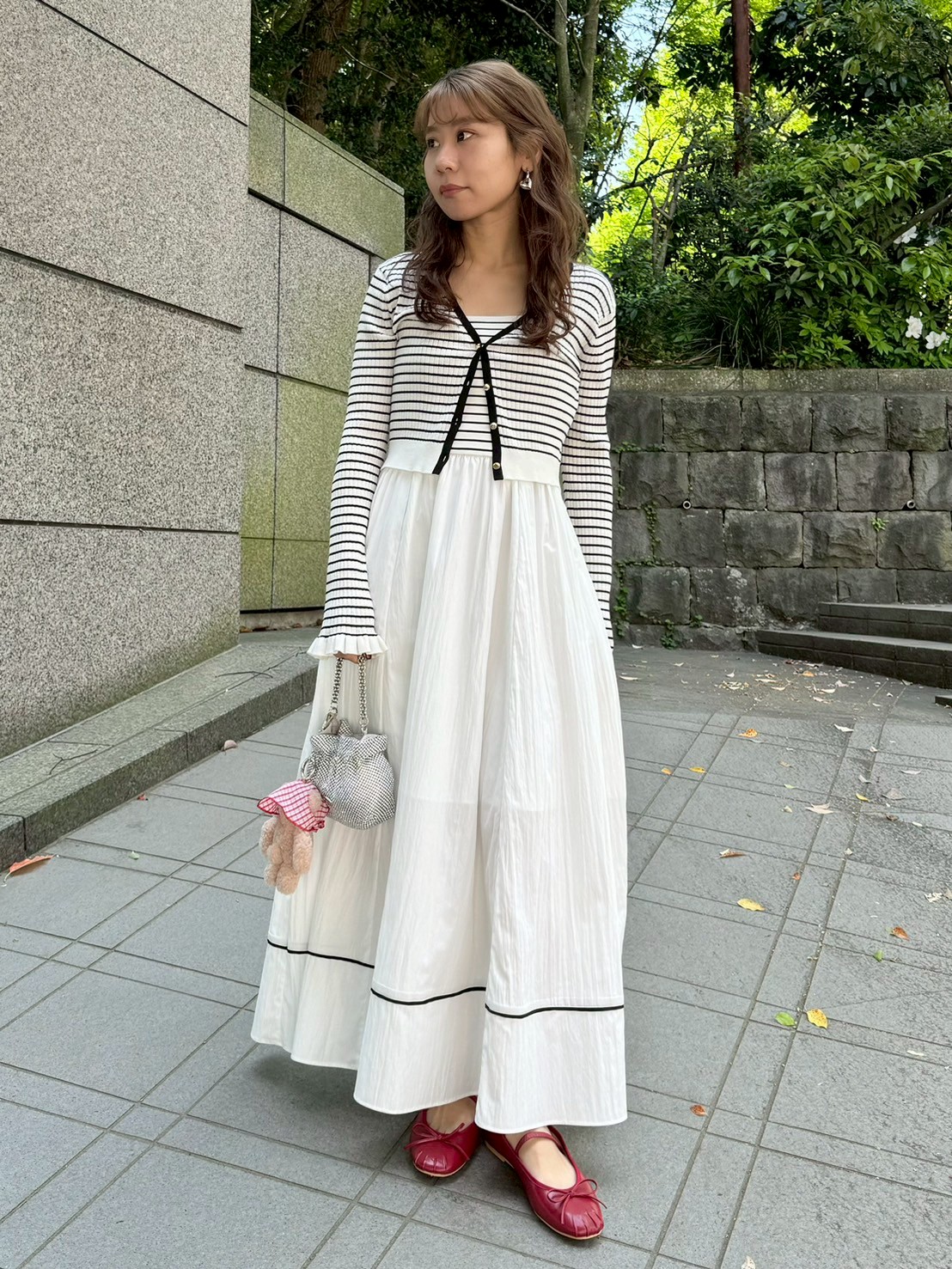 LILY BROWN リリーブラウン フリル付きホワイトカーディガン リリーブラウン LILY BROWN フリルディテールカーディガン （WHT