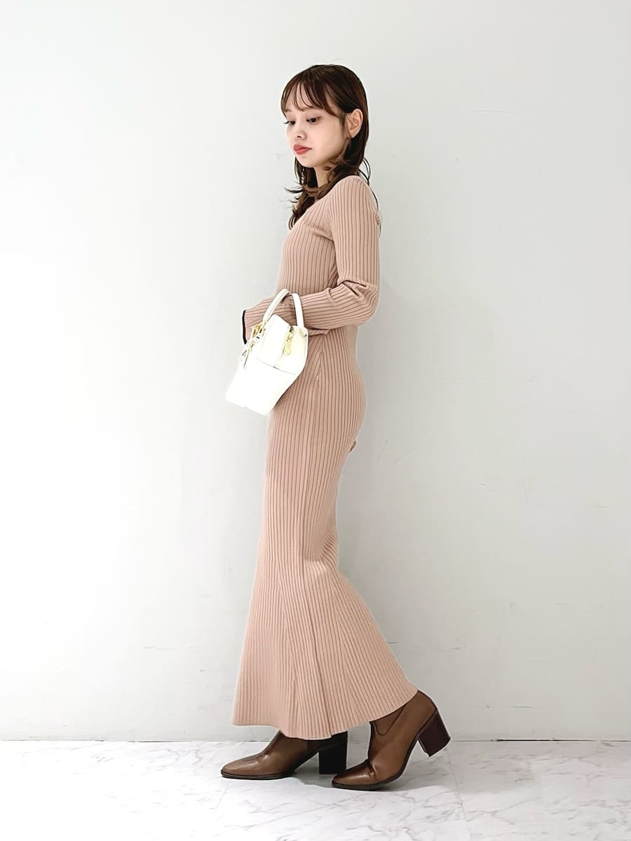 デコルテデザインラメニット2wayワンピース(ニットワンピース