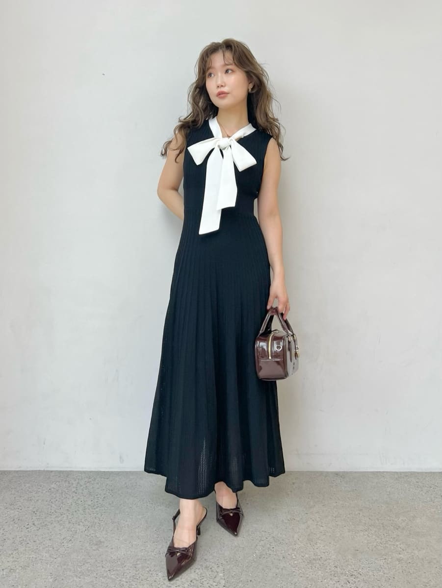 オフィシャル・MASHアプリ限定】ボウタイリボンニットワンピース