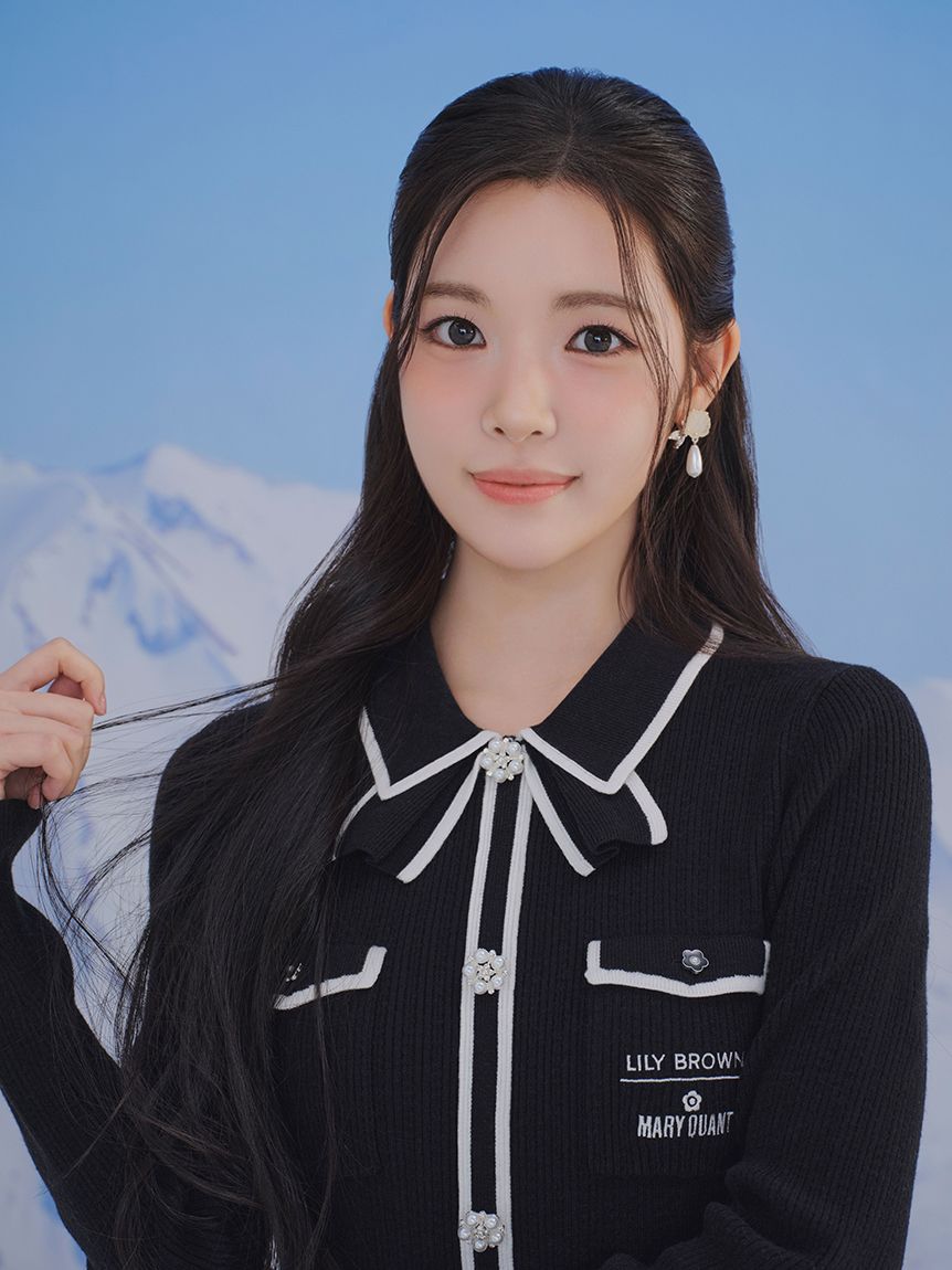 LILY BROWN×MARY QUANT】デイジー釦付きビジューミニニットワンピース