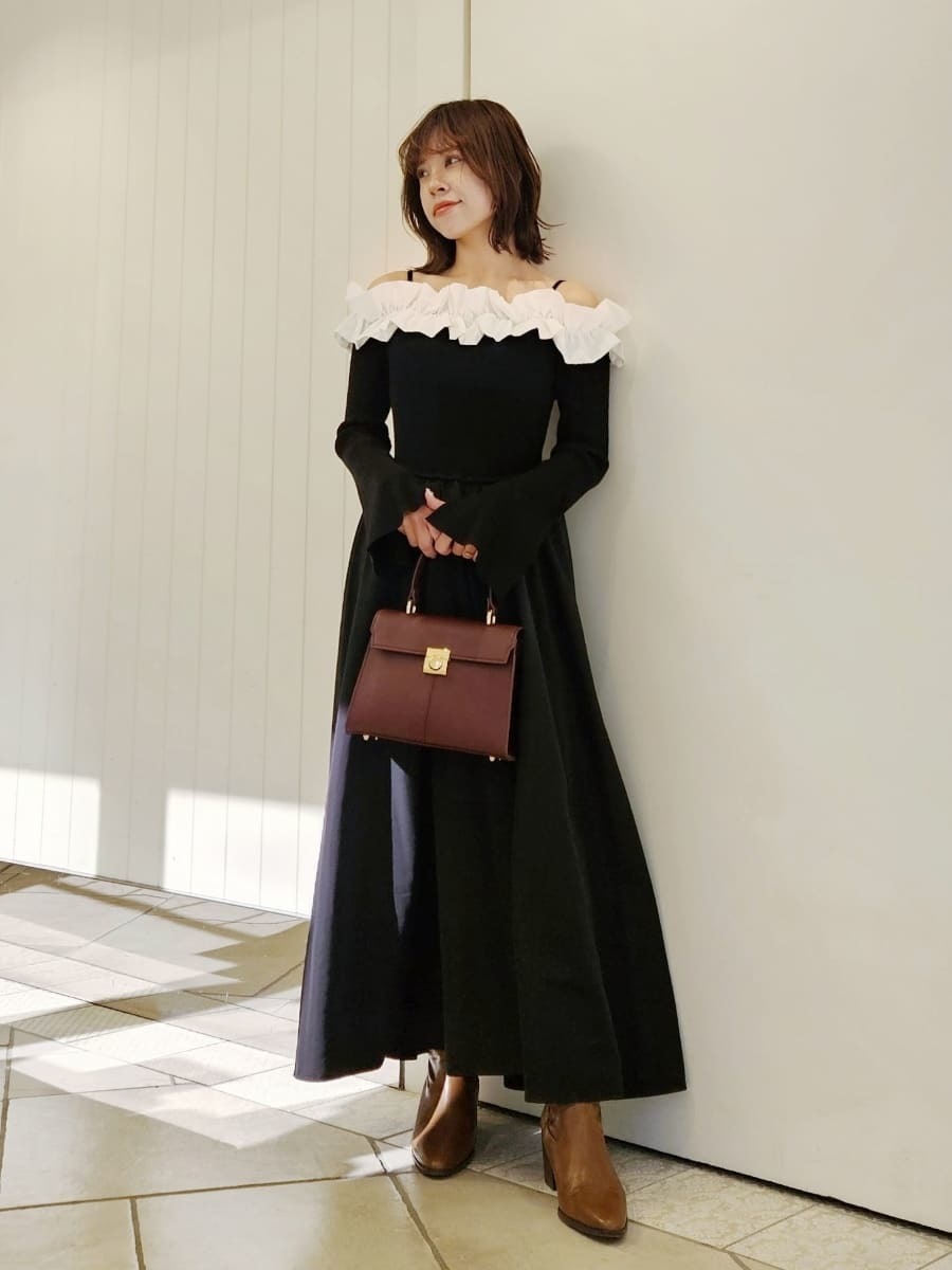 限定カラー】【WEB限定00サイズ】フリルカラーニットコンビワンピース