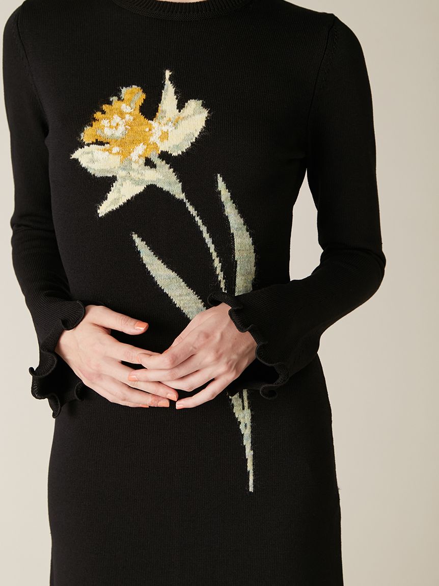 スイセンモチーフニットワンピース(ニットワンピース)｜ワンピース