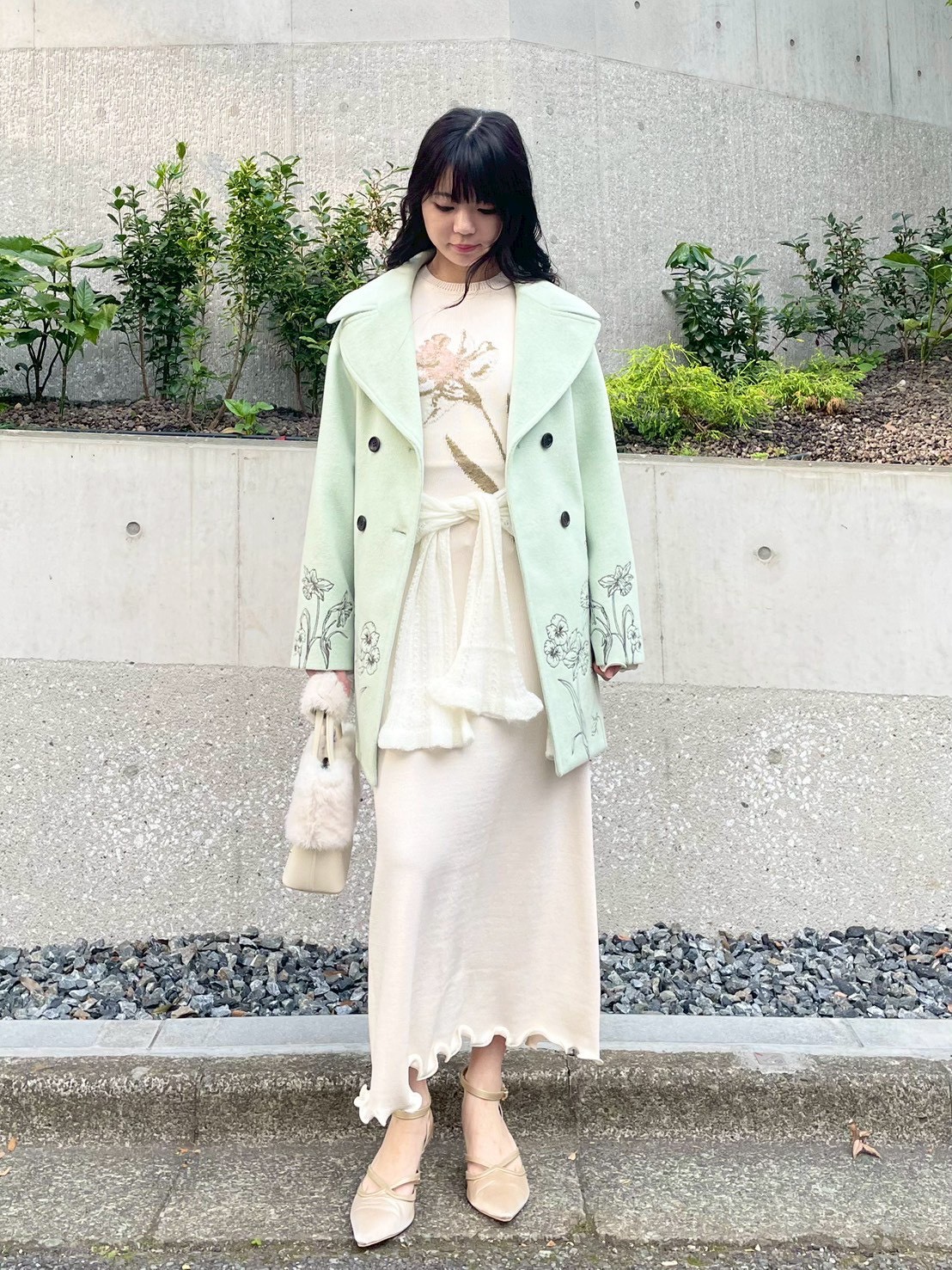 【未使用・美品】Lily Brown★変わり織 コクーンシルエット コ－ト LILY BROWN Lingerie×ANNA SUI】カップ付きキャミワンピース(マキシ