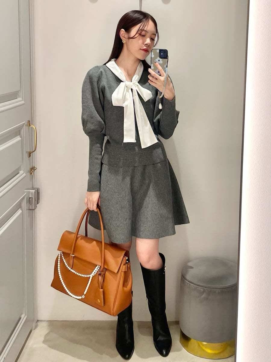 NEW YEAR'S SPECIAL ITEM】ボウタイニットセットアップ(トップス