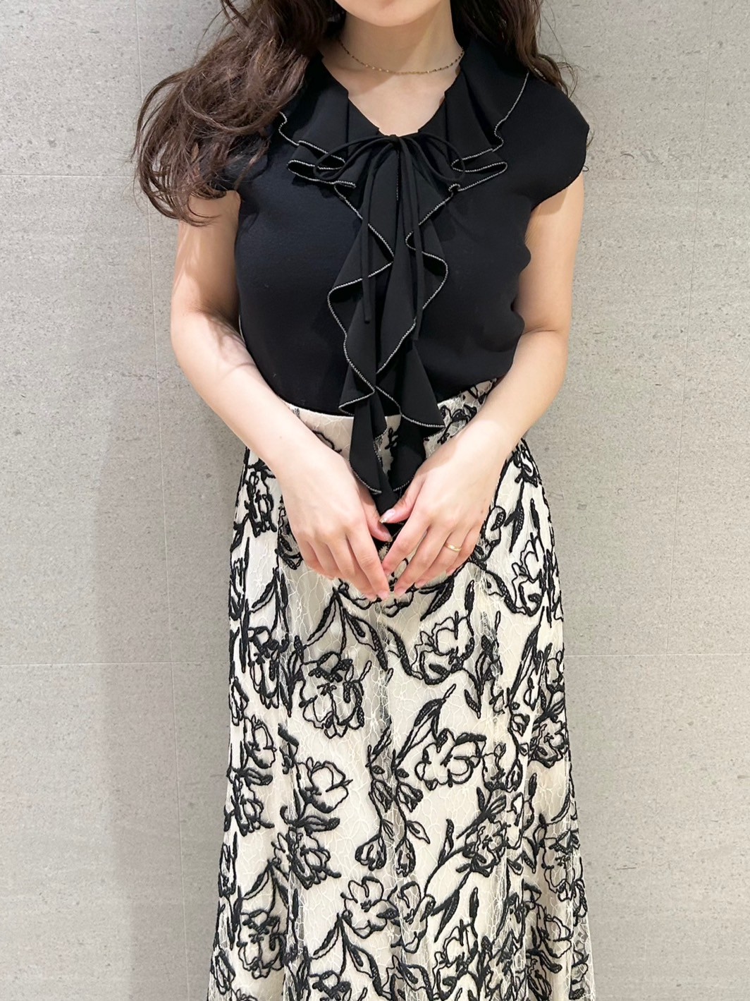 リリーブラウン　フリルディテールニットトップス　ピンク　F フリルディテールニットトップス(ニット)｜トップス｜LILY BROWN