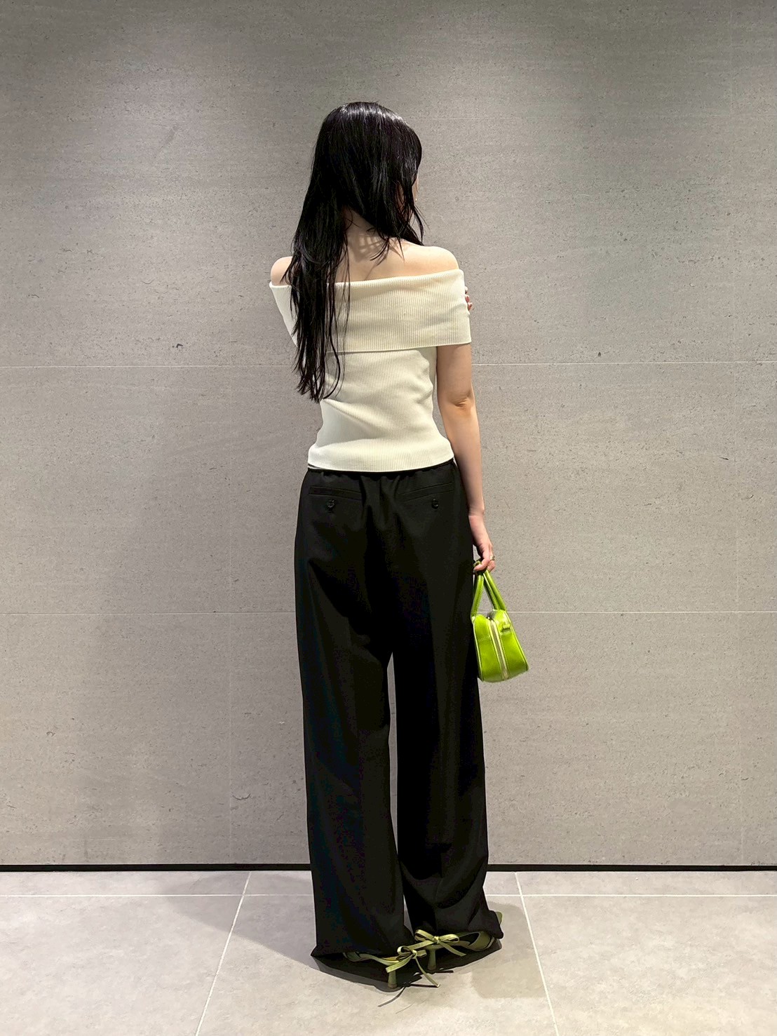 オフショルニットトップス(ニット)｜トップス｜LILY BROWN