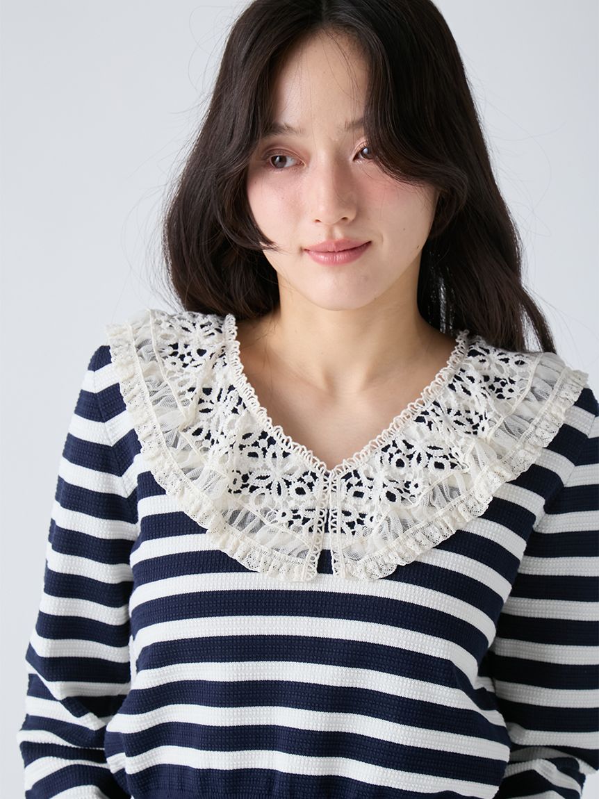 リリーブラウン サテンレーストップス Lily Brown - Lily Brown レースサテントップスの通販 by mmm's shop