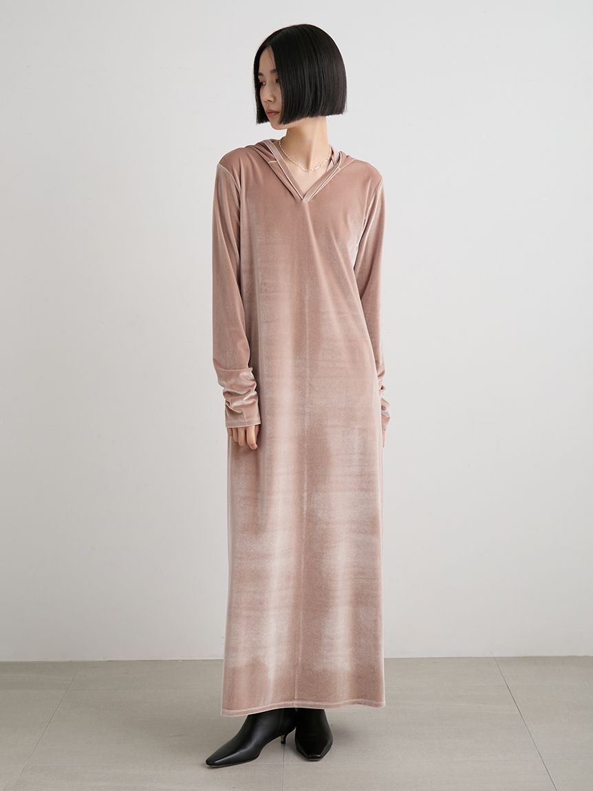 ベロアリラクシングフーディワンピース(マキシ・ロングワンピース