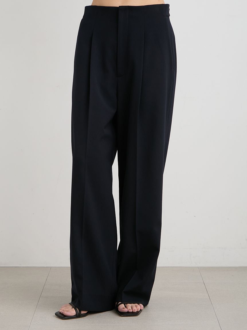 ツータックワイドパンツ