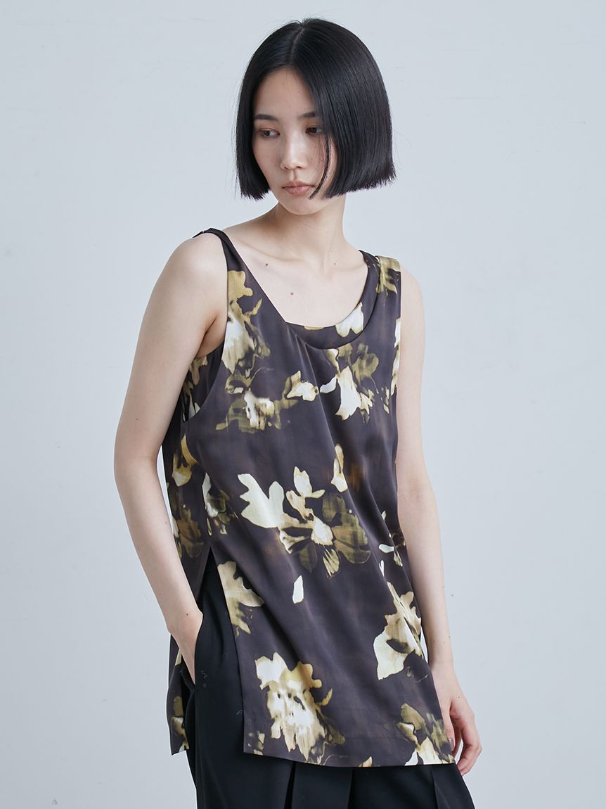 サテンレイヤード花柄ノースリTOPS(タンクトップ)｜トップス