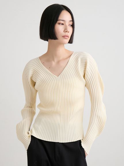 未使用級✨ミースロエ　ニットトップス　アイボリー ニット｜MIESROHE（ミースロエ）公式サイト