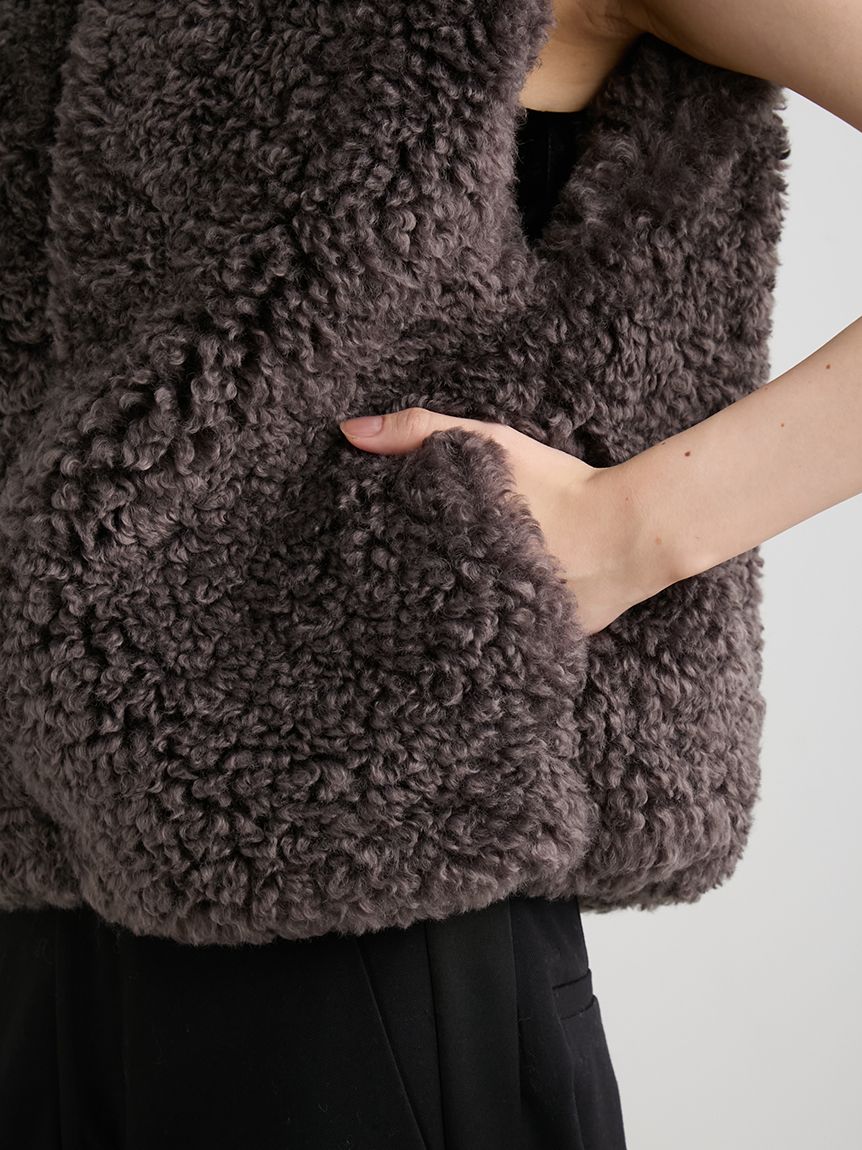 ミースロエ　ボアベスト MIESROHE（ミースロエ）の「ボアベスト（その他アウター）」 - WEAR