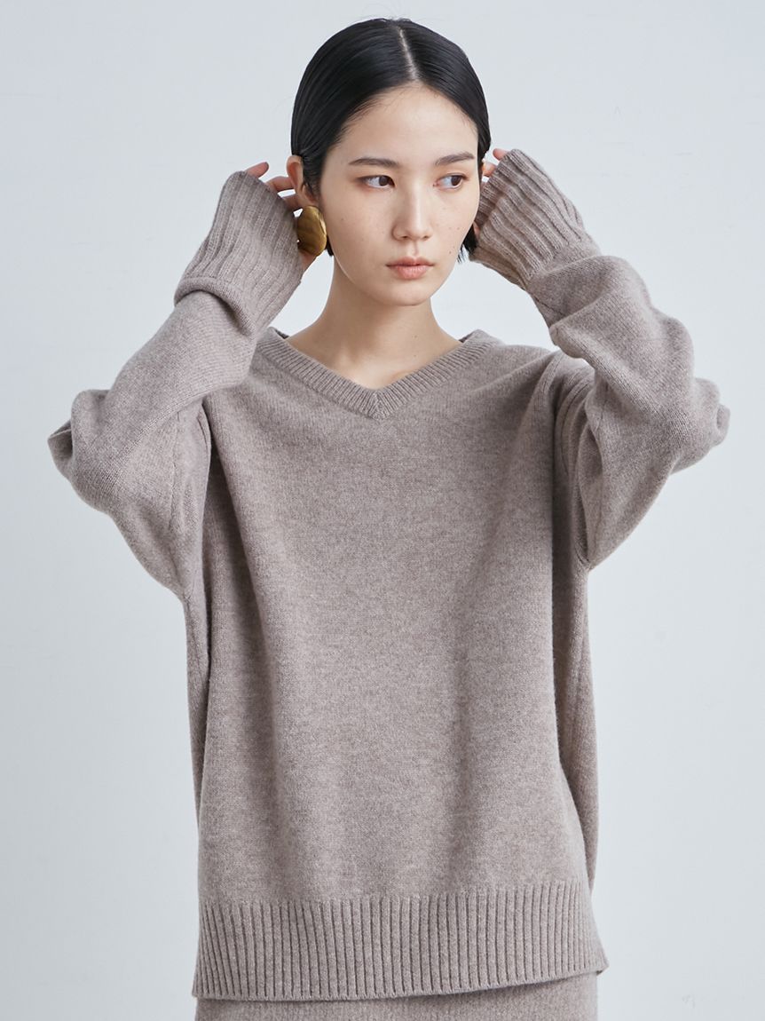 コンフォートWOOLVネックニット(ニット)｜トップス｜MIESROHE（ミースロエ）公式サイト