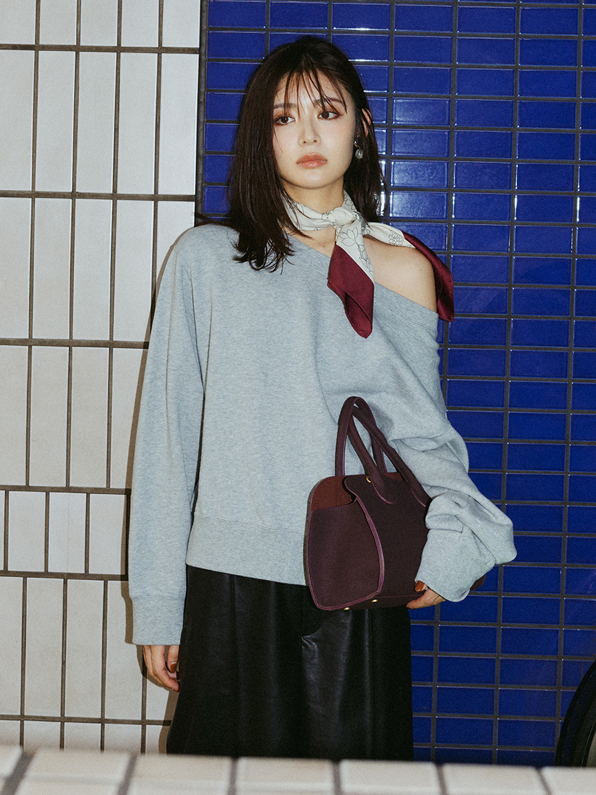 マルチウェイオフショルスウェットプルオーバー(プルオーバー