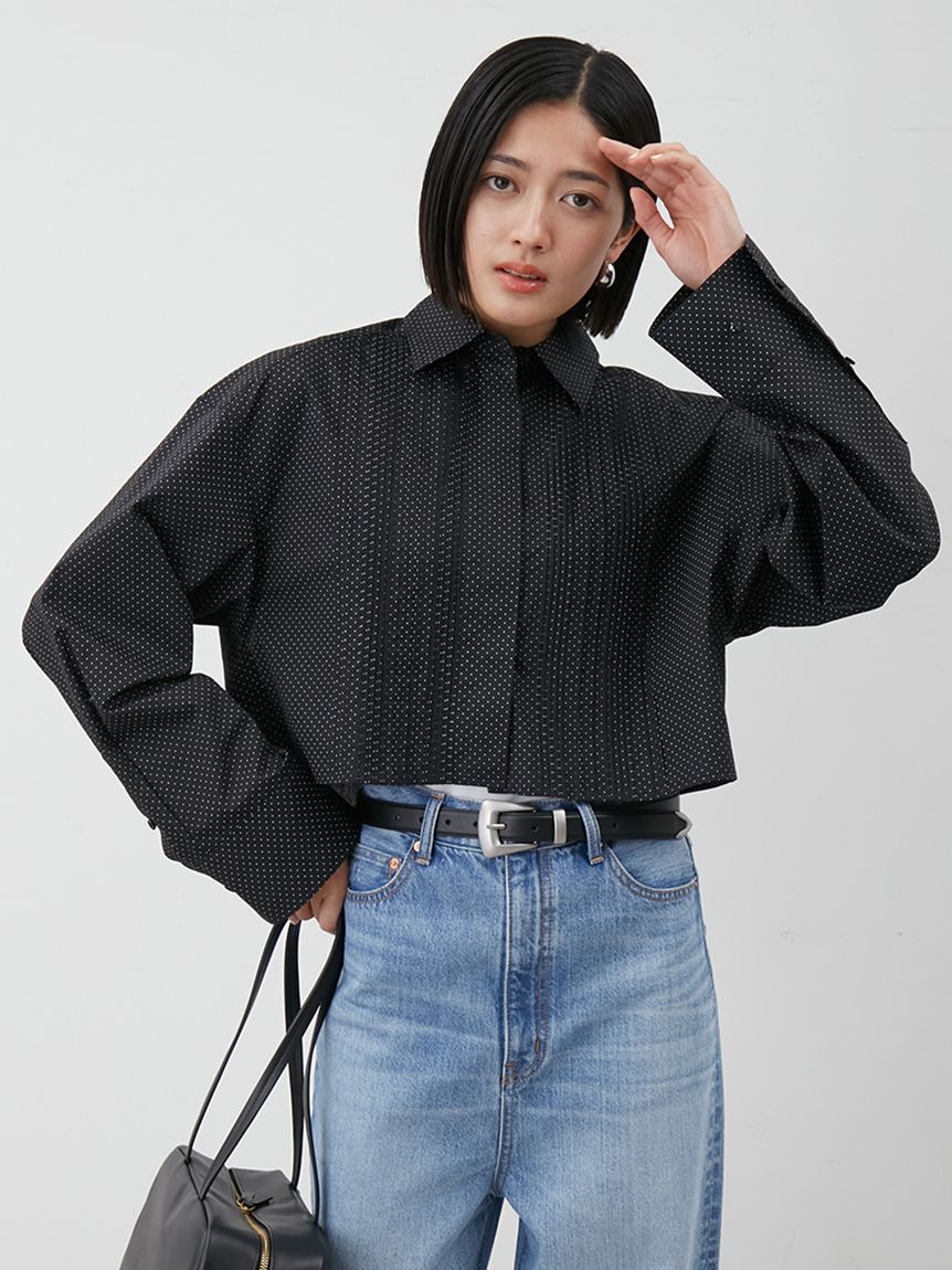 ピンタックデザインクロップドドレスシャツ