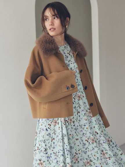 ミラオーウェン  ノーカラーリバーショートコート 新品タグ付 ノーカラーリバーショートコート 白 Mila Owen