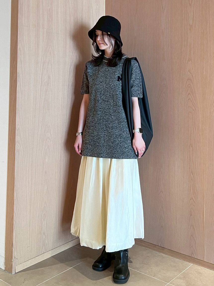 【新品】完売品 MilaOwen ウエストゴム シアーシャイニーバルーンスカート ウエストゴムシアーシャイニーバルーンスカート(フレアスカート