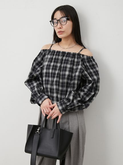 Mila Owen♢2wayオフショルtops