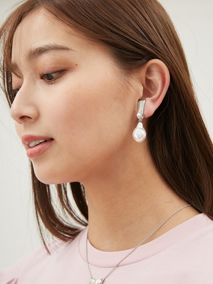 ikki様　２点！！× 新品ユニフォームピアスイヤリングアクセサリー ピアス/イヤリング ボタンアクセサリー 2WAY アシンメトリー