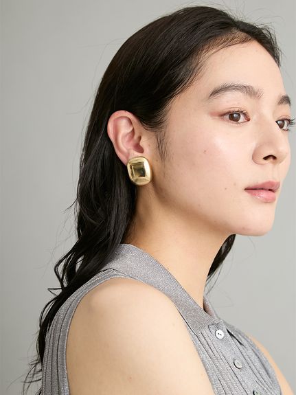 スクエアボリュームイヤリング(イヤリング)｜アクセサリー｜Mila Owen