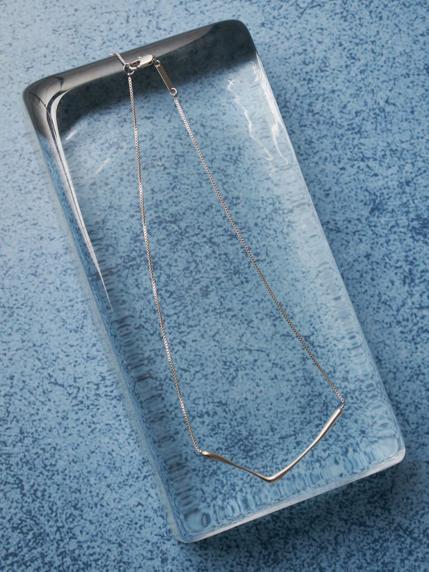 EVERYDAY PROOF JEWELRY 】Vモチーフネックレス(ネックレス