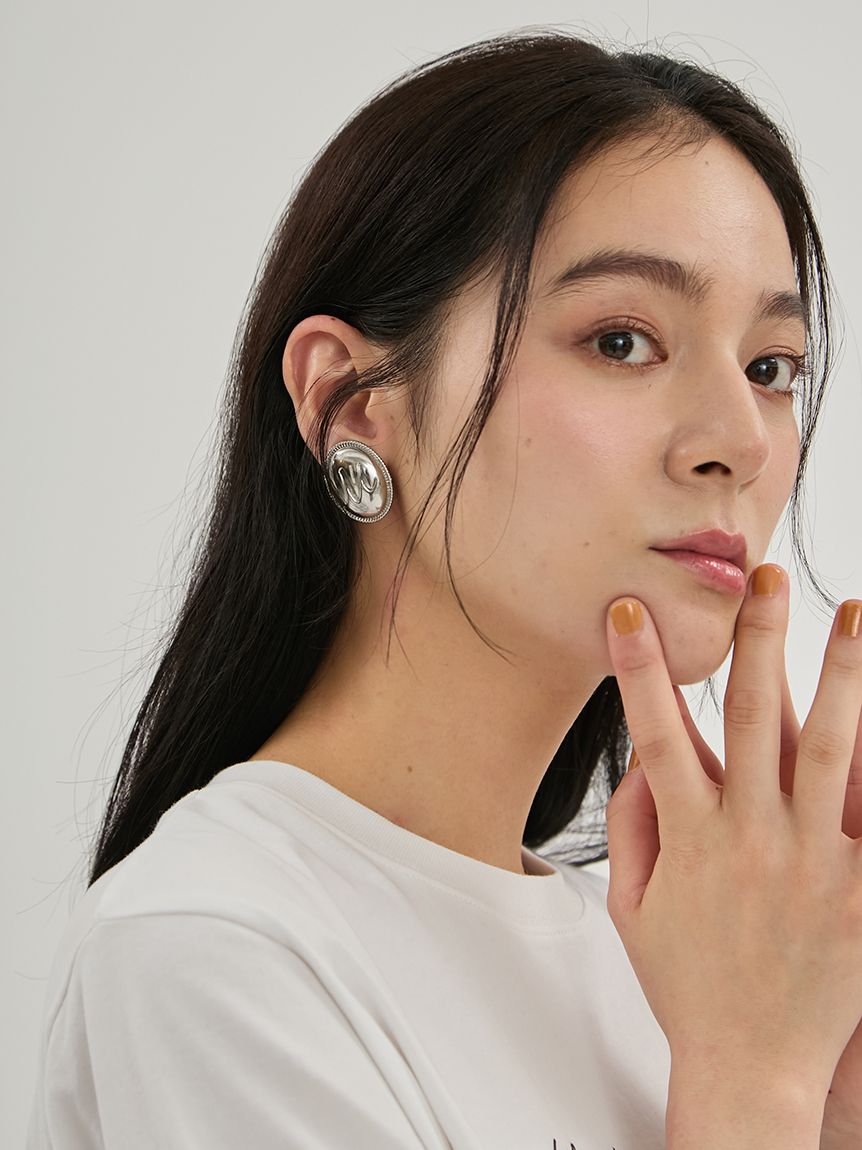 オーバルポイントイヤリング(ピアス・イヤリング)｜アクセサリー｜Mila