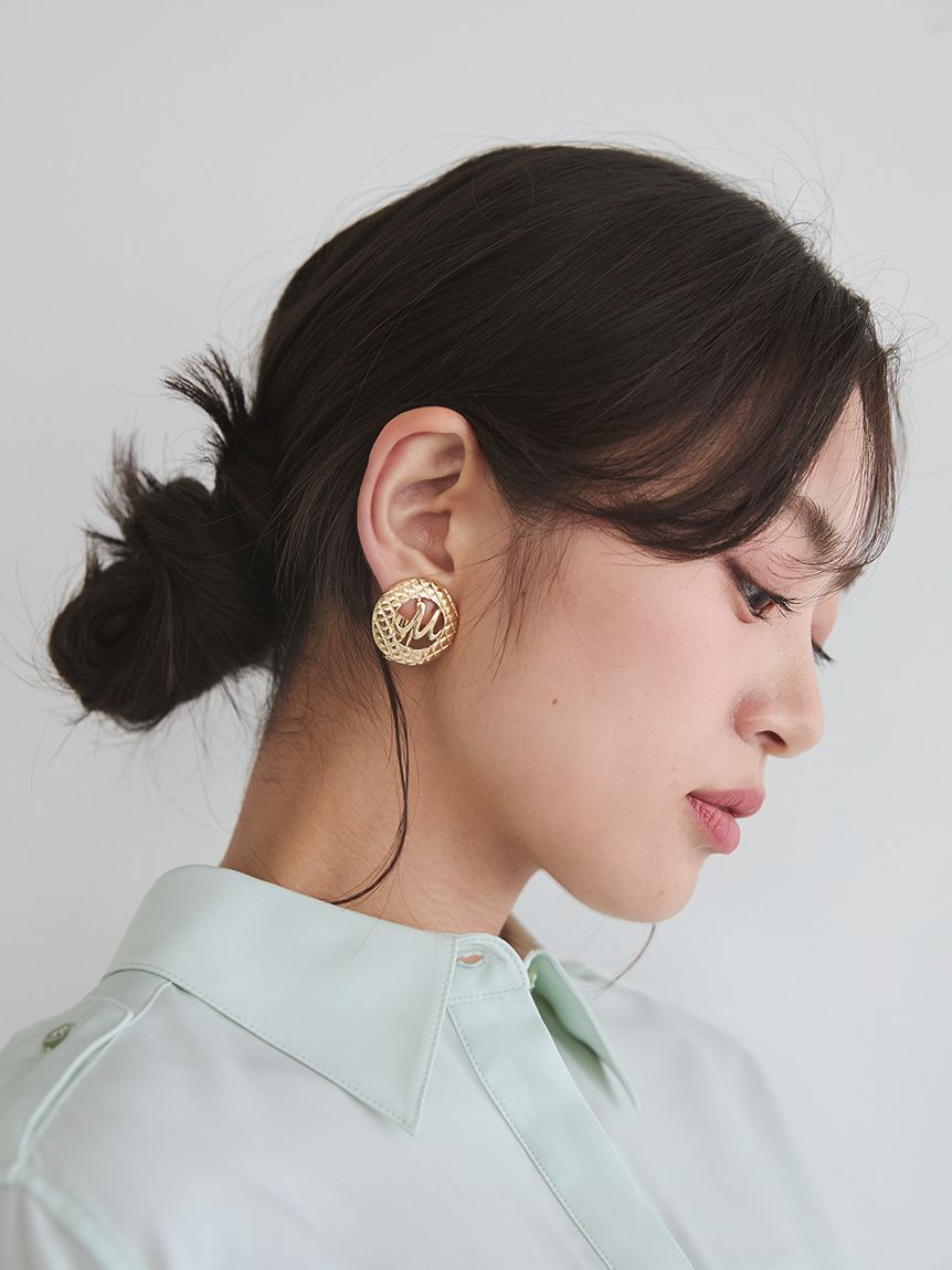Mモチーフイヤリング(ピアス・イヤリング)｜アクセサリー｜Mila Owen