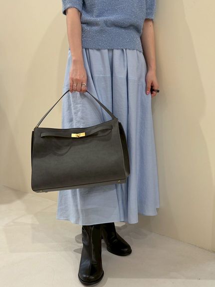 【未使用】Mila Owen ミラオーウェン　ガマ口 ハンドバッグ フォーマル 値下げ Mila owen クラスプバッグ ミラオーウェン - メルカリ
