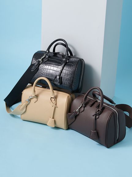 ショルダー付きボストンバッグ