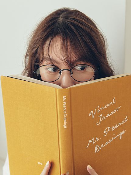 オーバルスリムフレームダテメガネ