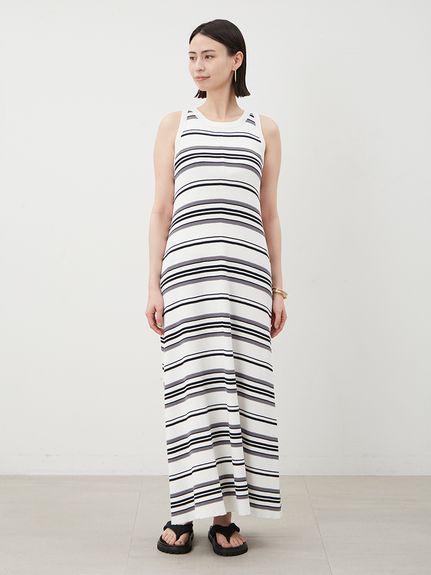 amerge. ニットワンピース クルーネックアメスリニットワンピース(膝丈ワンピース