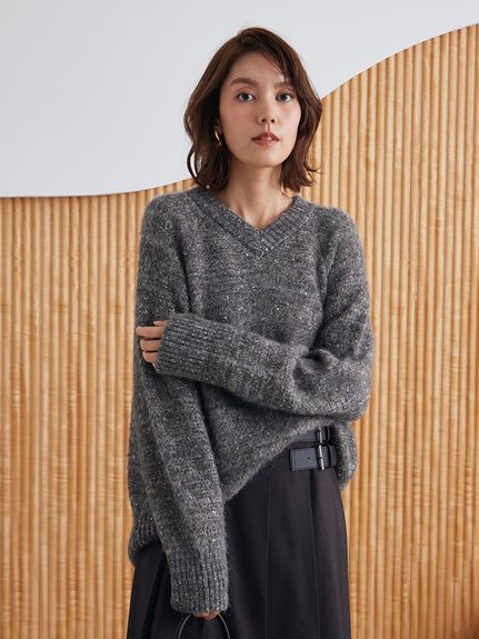 スパンコールVネックシャギーニット(ニット)｜トップス｜Mila Owen
