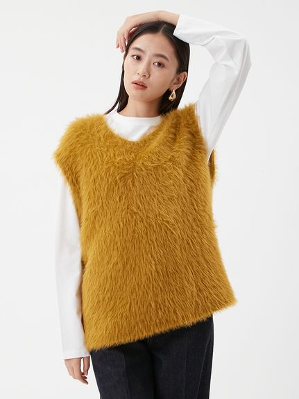 ミラオーウェン ファー風黒ノースリーブベスト　 極美品　現品限り！ Mila Owen｜ノーカラーフェイクファーベスト | Rakuten Fashion