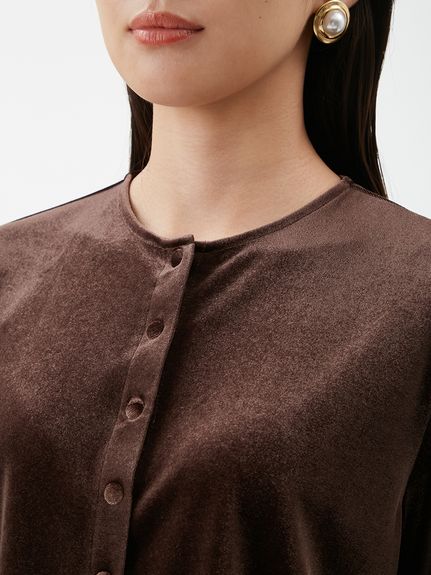 くるみ釦コンパクトベロアカーディガン(カーディガン)｜トップス｜Mila