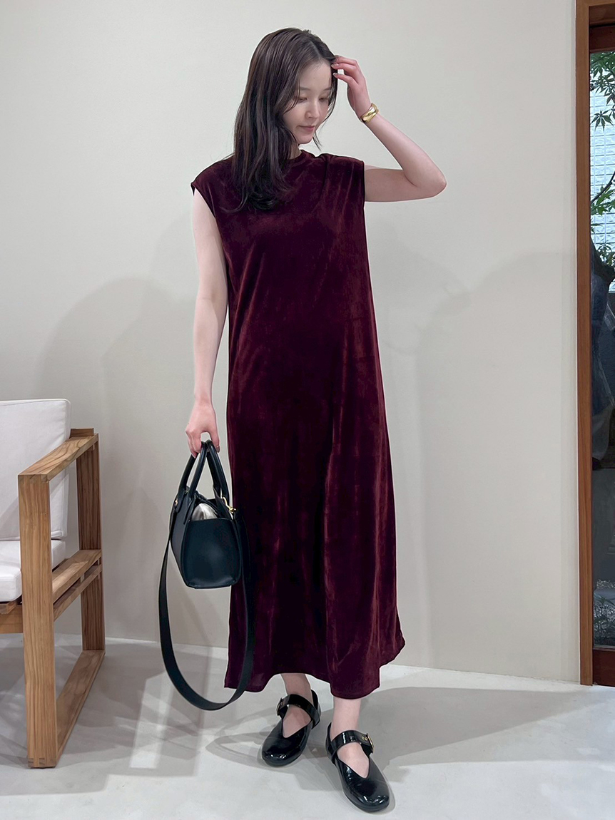 バックシャンフレンチスリーブベロアワンピース(マキシ・ロング