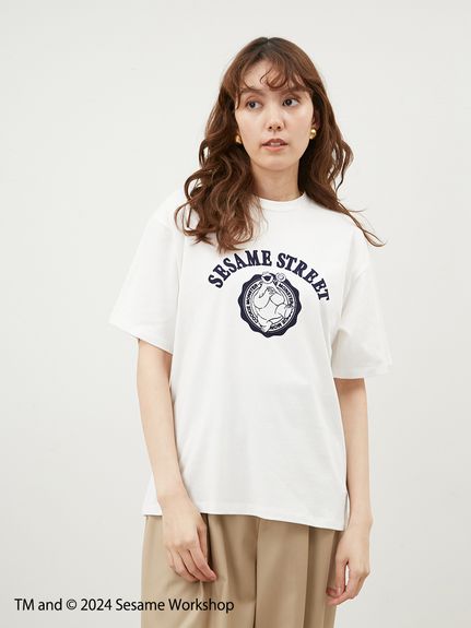SESAME STREET】カレッジTシャツ(Tシャツ)｜トップス｜Mila Owen