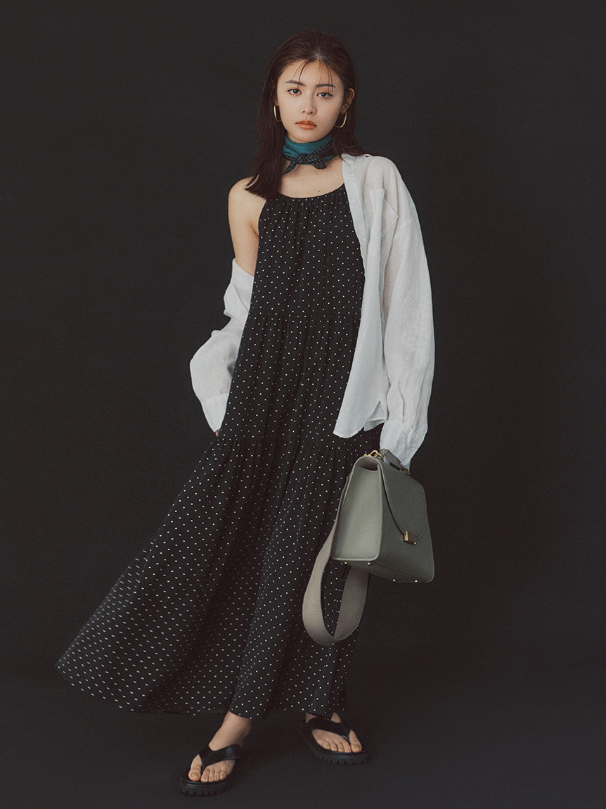 Mila Owenミラオーウェン 新品　フレンチリネンオーバーテールシャツ Mila Owen（ミラオーウェン）の「フレンチリネンオーバーテール