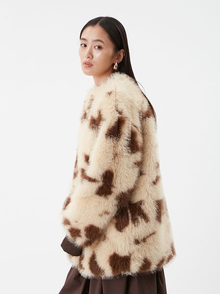 マルチマテリアルノーカラーファーコート(ハーフコート)｜アウター