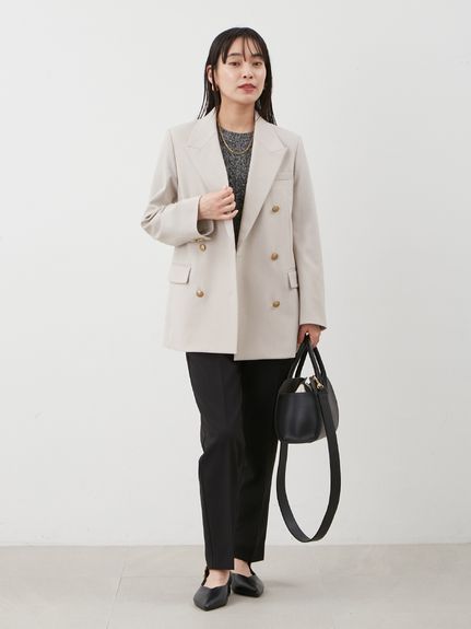 フェンネル★未使用★ノーカラーセミロングジャケット★ダブルブレスト★ベージュ フェンネル☆未使用☆ノーカラーセミロングジャケット☆ダブル